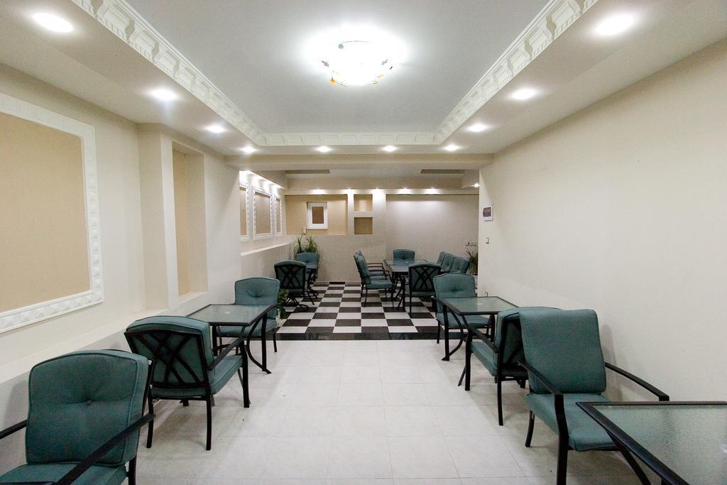 Hotel Viana ルトラ・エディプソス エクステリア 写真
